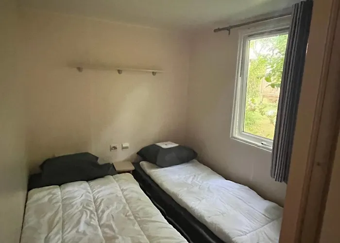 Ferienhaus Mobilhome Marronnier 6p Climatise Saint-Martial-de-Nabirat